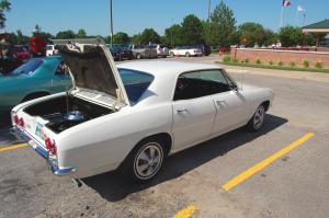 2010 Convention Car Display - 124